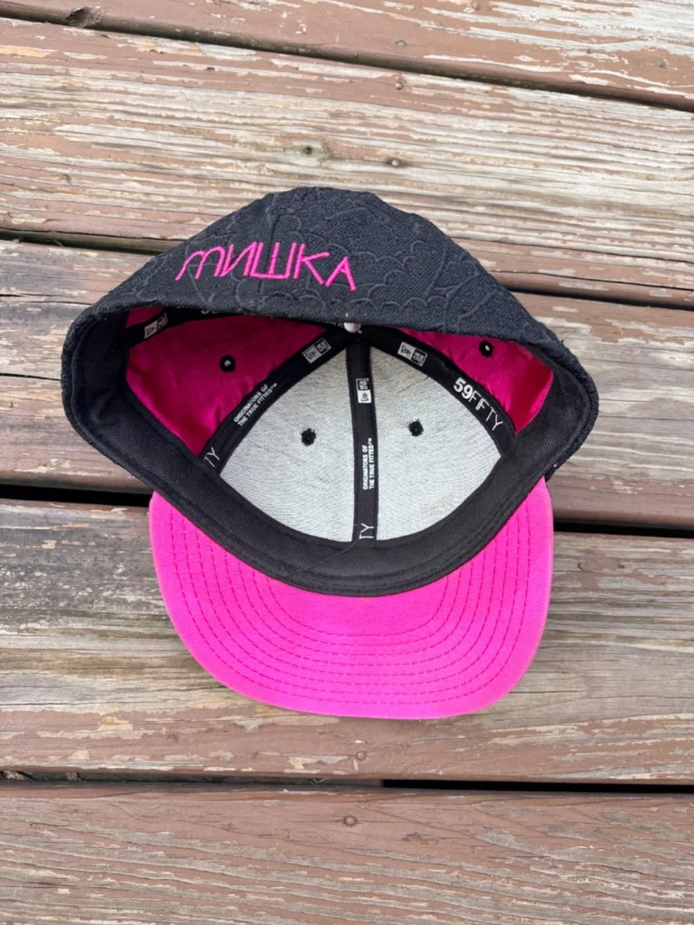 Rare New Era Black Lace & Pink Underbrim Fitted – Sz 7 3/8